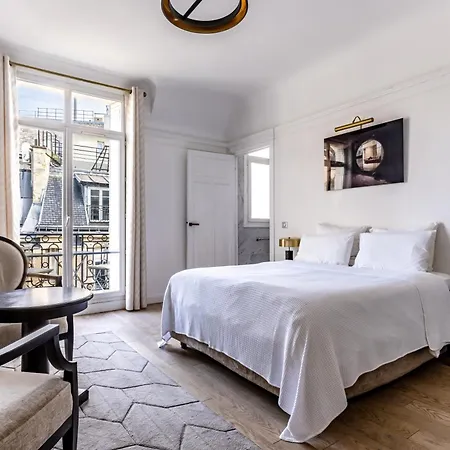 Appartement Champs Elysees-2